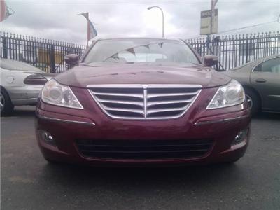 Used Hyundai Genesis 2010 : $32995