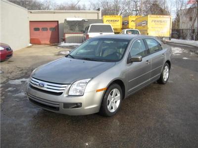 Used Ford Fusion 2008 : $10500