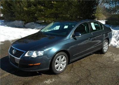Used Volkswagen Passat 2006 : $12890