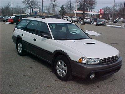 Used Subaru Legacy 1999 : $4995