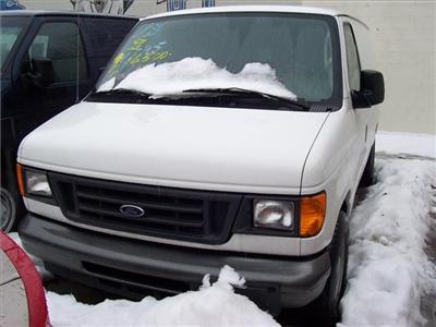 Used Ford Econoline 2005 : $6499