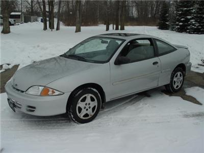 Used Chevrolet Cavalier 2002 : $4895