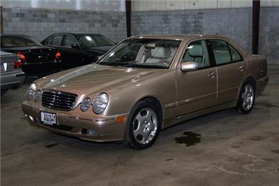 Used Mercedes-Benz EClass 2001 : $15995