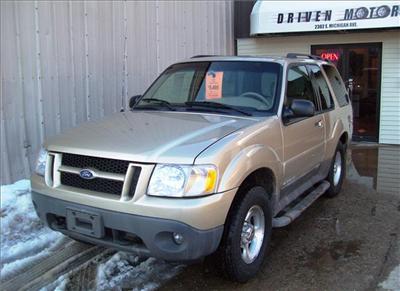 Used Ford ExplorerSport 2001 : $5495