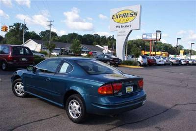 Used Oldsmobile Alero 2003 : $0