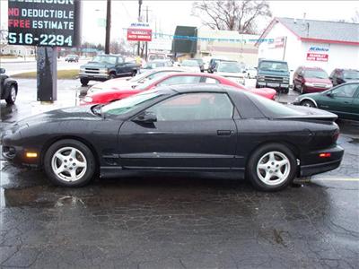 Used Pontiac Firebird 2000 : $4995