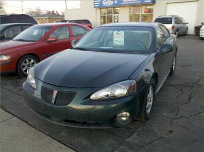 Used Pontiac GrandPrix 2004 : $7297