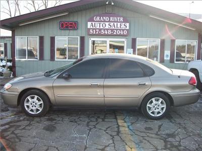 Used Ford Taurus 2007 : $9497