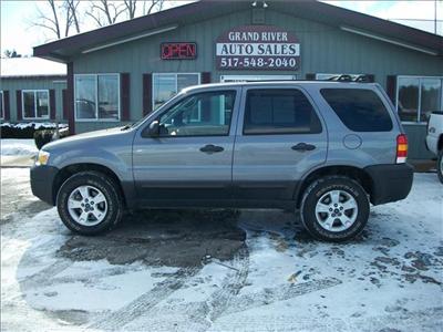 Used Ford Escape 2007 : $13971