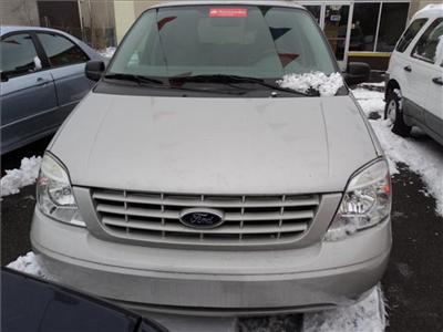 Used Ford Freestar 2004 : $4495