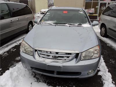 Used Kia Spectra 2005 : $3995