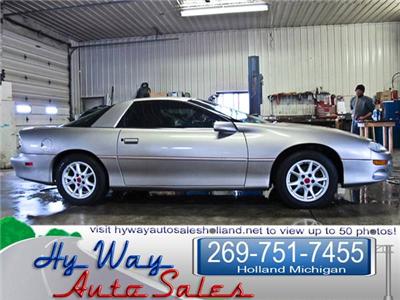 Used Chevrolet Camaro 2001 : $4995