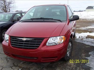 Used Chrysler TownandCountry 2006 : $7500
