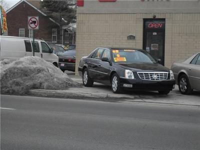 Used Cadillac DTS 2008 : $14995