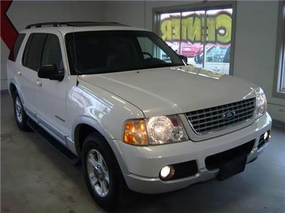 Used Ford Explorer 2002 : $9855