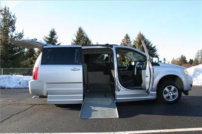 Used Dodge GrandCaravan 2010 : $43995