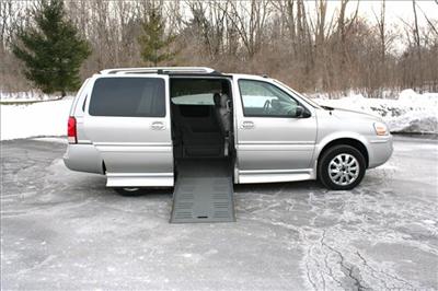 Used Buick Terraza 2005 : $29995