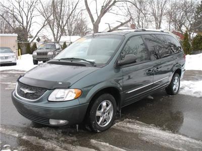 Used Chrysler TownandCountry 2002 : $6595