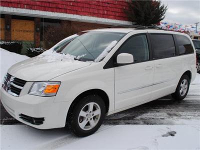 Used Dodge GrandCaravan 2010 : $15200