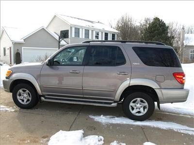 Used Toyota Sequoia 2002 : $11999