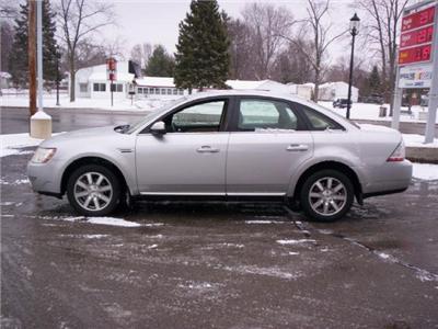 Used Ford Taurus 2009 : $11998