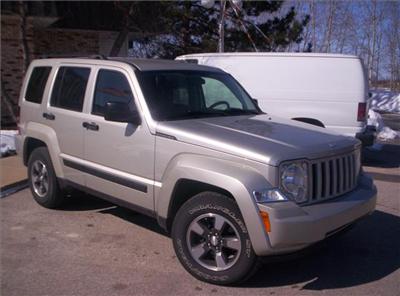 Used Jeep Liberty 2008 : $12995