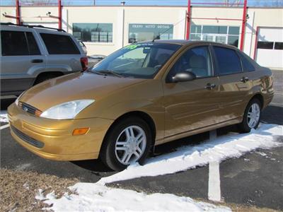 Used Ford Focus 2001 : $4995