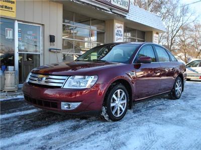 Used Ford Taurus 2008 : $9995
