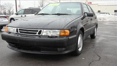 Used Saab 9000 1997 : $2899