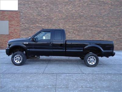 Used Ford F250 2005 : $16991
