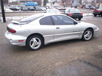 Used Pontiac Sunfire 2000 : $3995