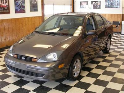 Used Ford Focus 2004 : $5995