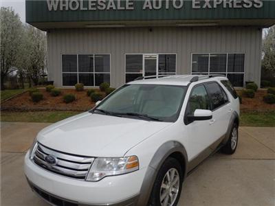 Used Ford TaurusX 2008 : $12900