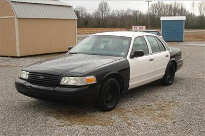 Used Ford CrownVictoria 1998 : $4500