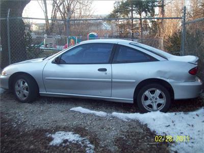Used Chevrolet Cavalier 2000 : $2599