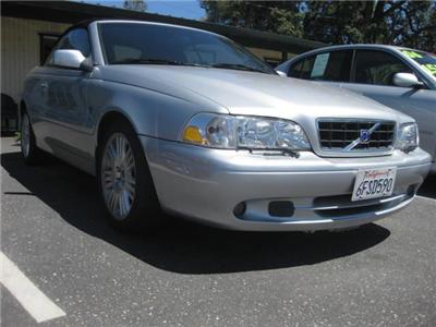 Used Volvo C70 2003 : $10800