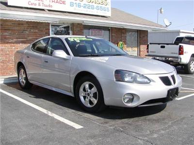 Used Pontiac GrandPrix 2005 : $8950