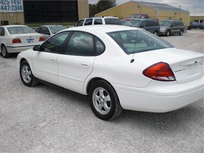 Used Ford Taurus 2007 : $6950