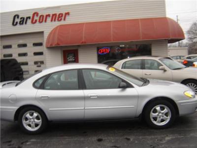 Used Ford Taurus 2005 : $7995