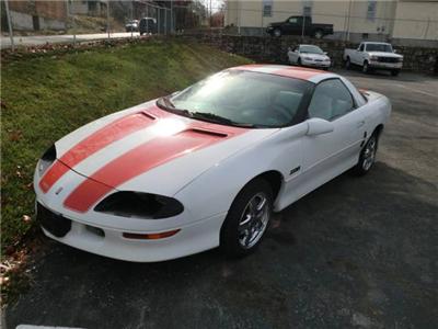Used Chevrolet Camaro 1997 : $6500