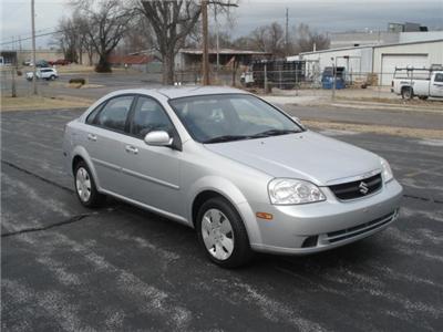Used Suzuki Forenza 2007 : $7995