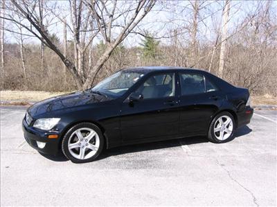 Used Lexus IS300 2001 : $9999