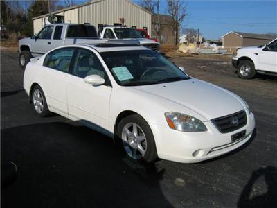 Used Nissan Altima 2002 : $4999
