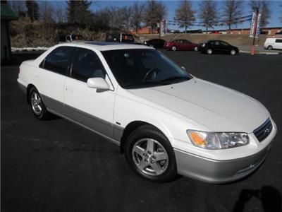 Used Toyota Camry 2001 : $6985