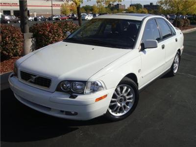 Used Volvo S40 2004 : $8900