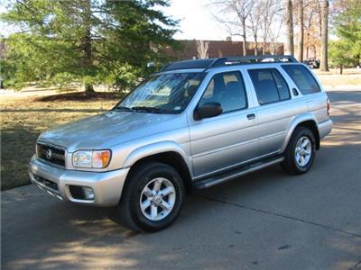 Used Nissan Pathfinder 2003 : $10995