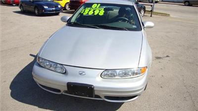 Used Oldsmobile Alero 2001 : $3698