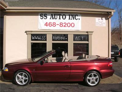 Used Volvo C70 2000 : $8950