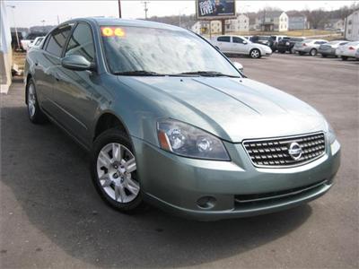 Used Nissan Altima 2006 : $8300