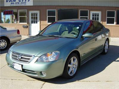 Used Nissan Altima 2003 : $6000